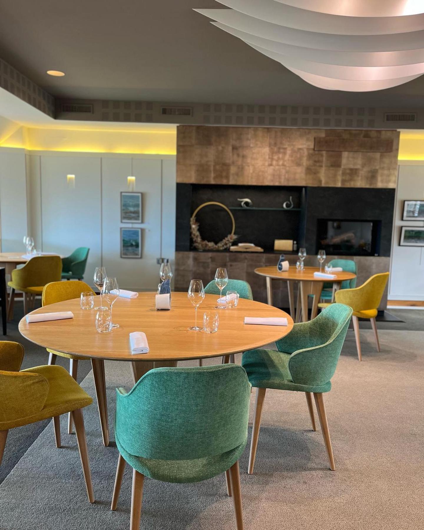 Logis Hotel De Carantec Eksteriør billede