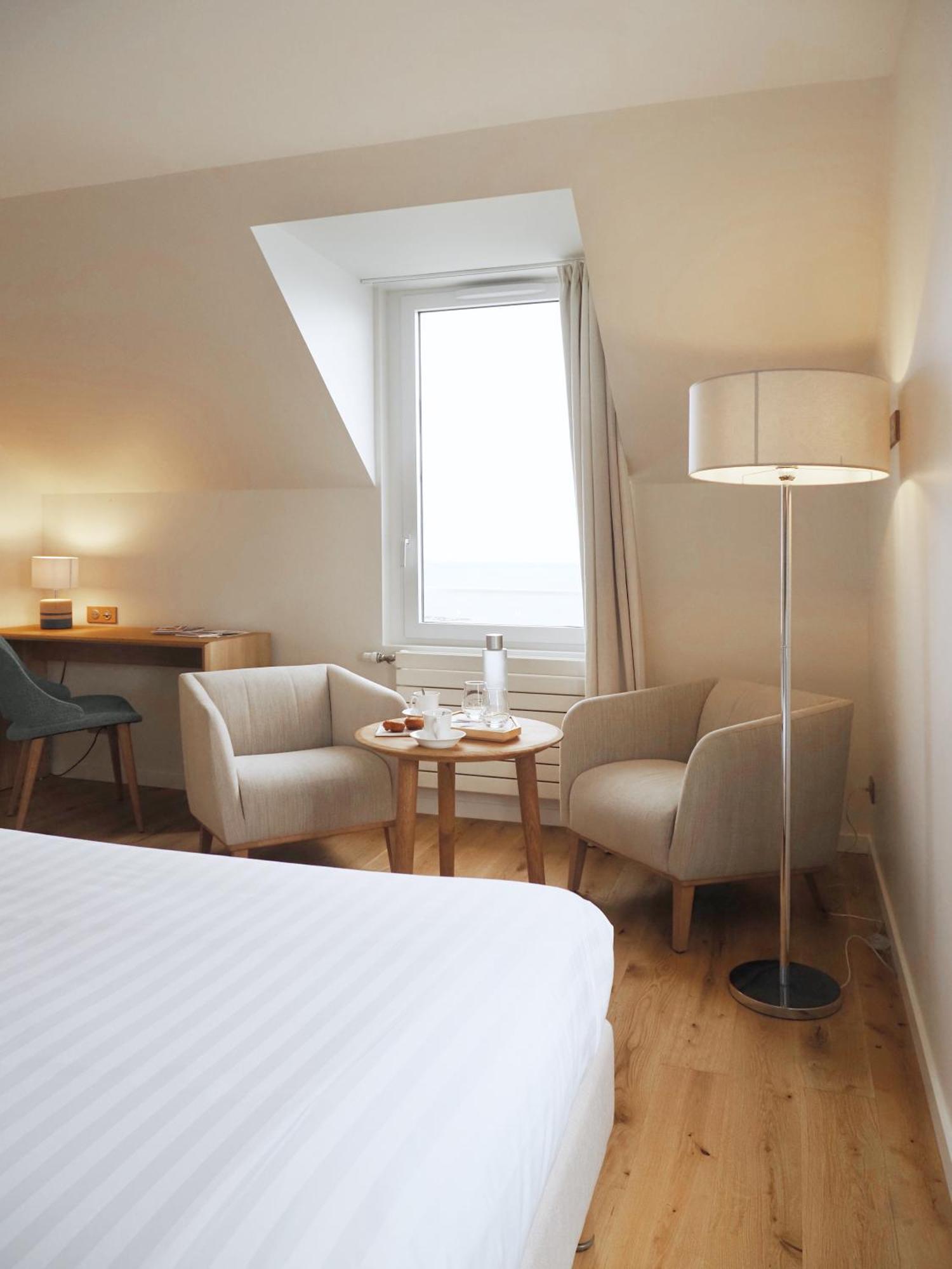 Logis Hotel De Carantec Eksteriør billede